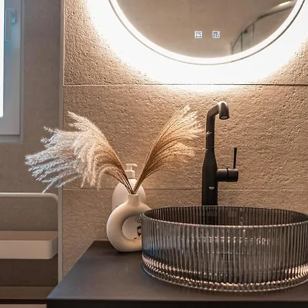Luxury Penthouse - Big Terrace & Jacuzzi In Sliema * Gzira