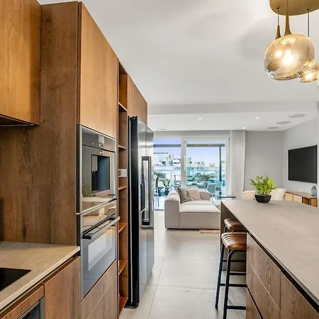 Luxury Penthouse - Big Terrace & Jacuzzi In Sliema Apartment Gzira